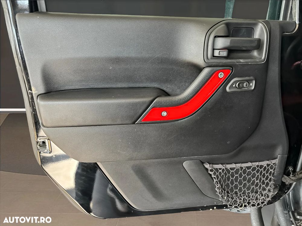 Jeep Wrangler - 20