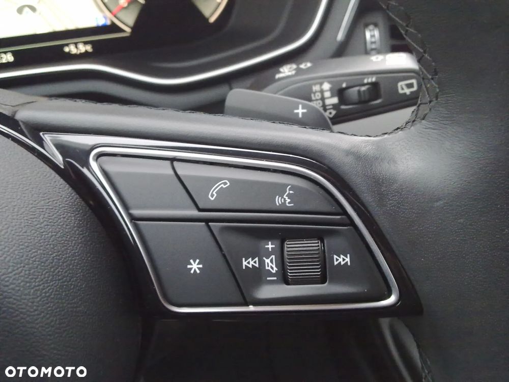 Audi A4 Avant 35 TDI S tronic S line - 29