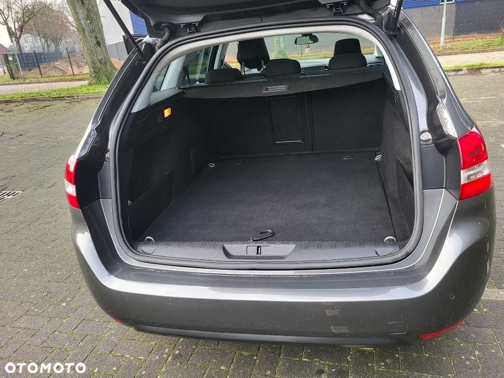 Peugeot 308 PureTech 130 EAT6 Stop & Start Allure - 4