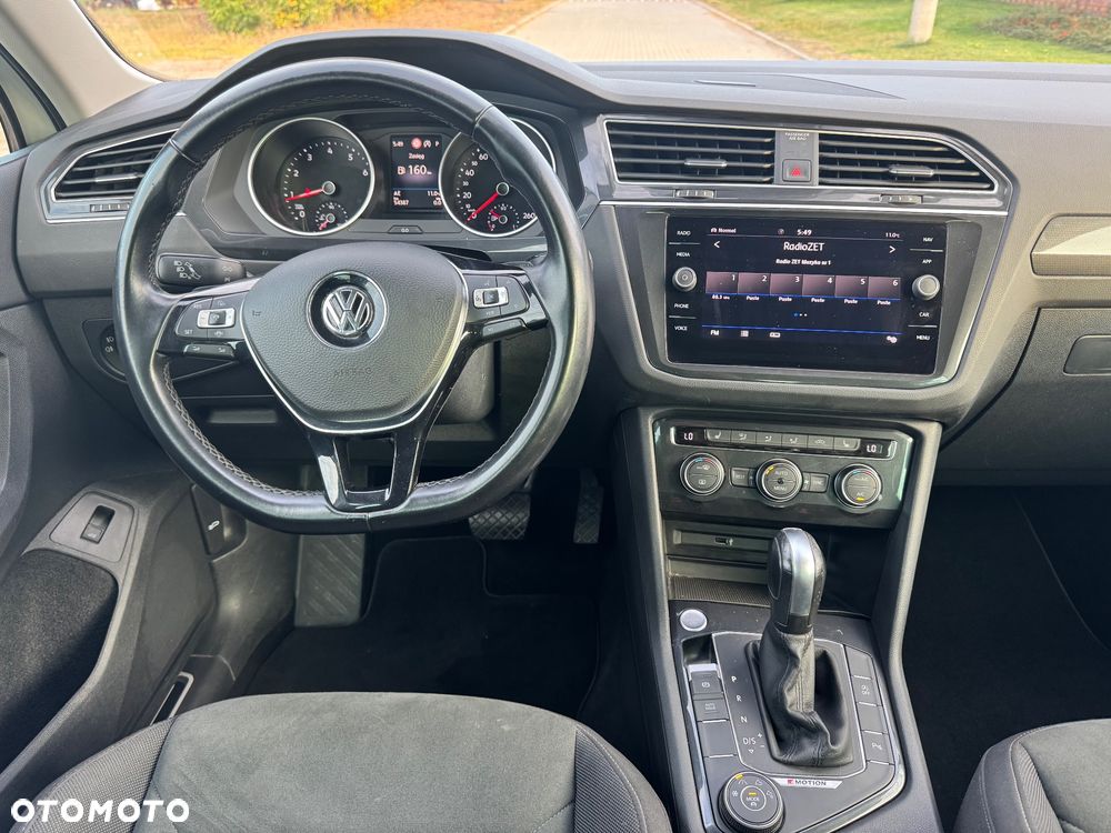 Volkswagen Tiguan - 13