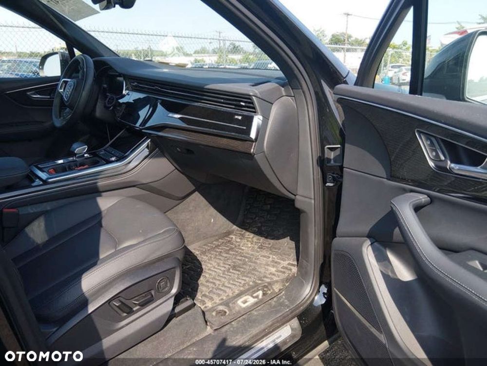 Audi Q7 - 10