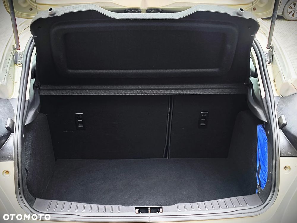 Ford Focus - 12