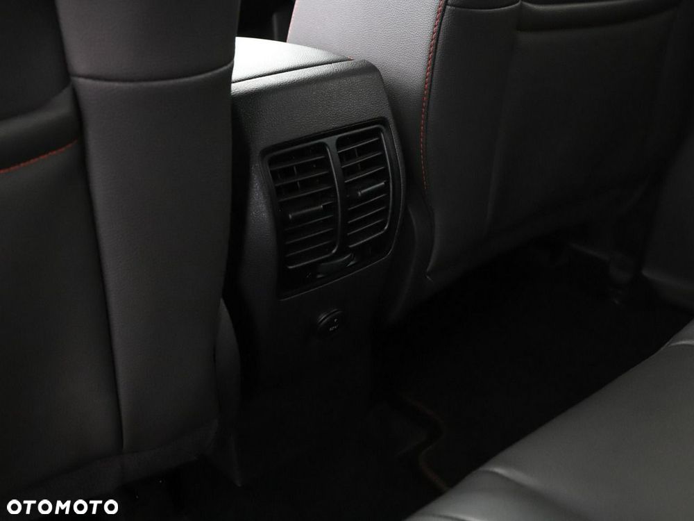 Ford Kuga 1.5 EcoBoost 4x4 ST-Line - 35