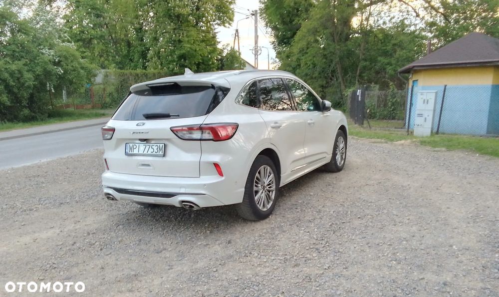 Ford Kuga - 4