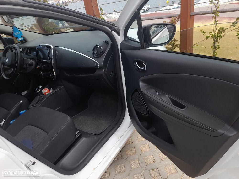 Renault Zoe (s/ Bateria) 22 kwh Intens - 3