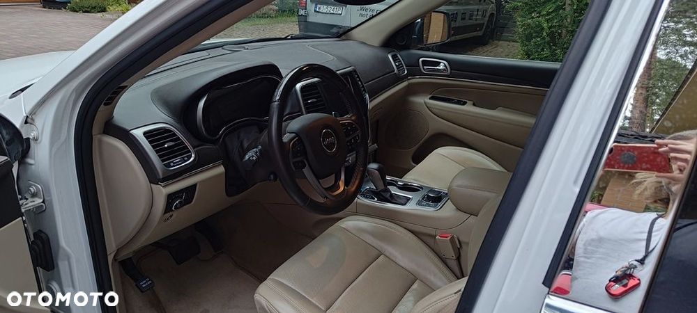Jeep Grand Cherokee 3.0 CRD Overland - 30