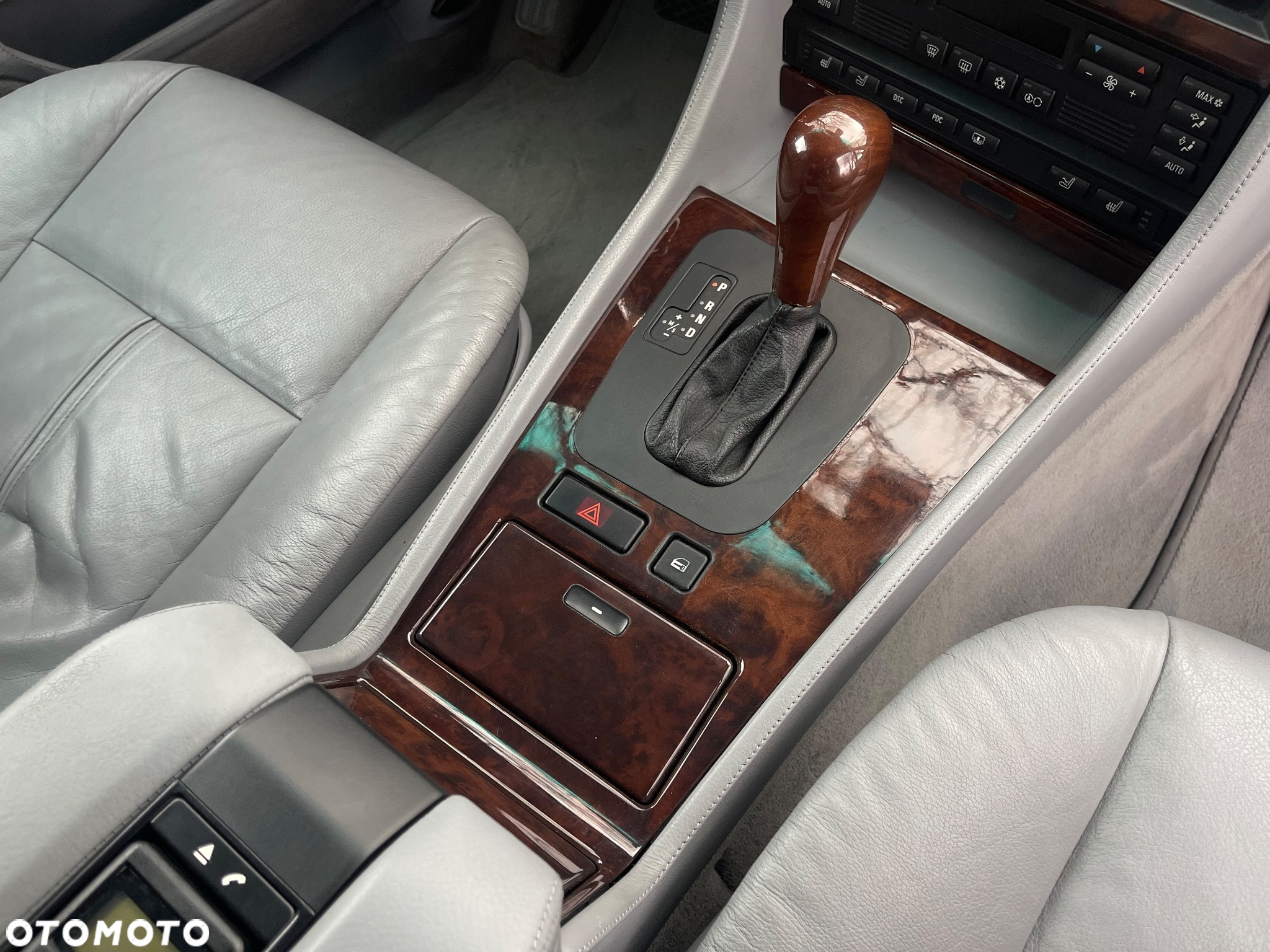 BMW Seria 7 750i - 20
