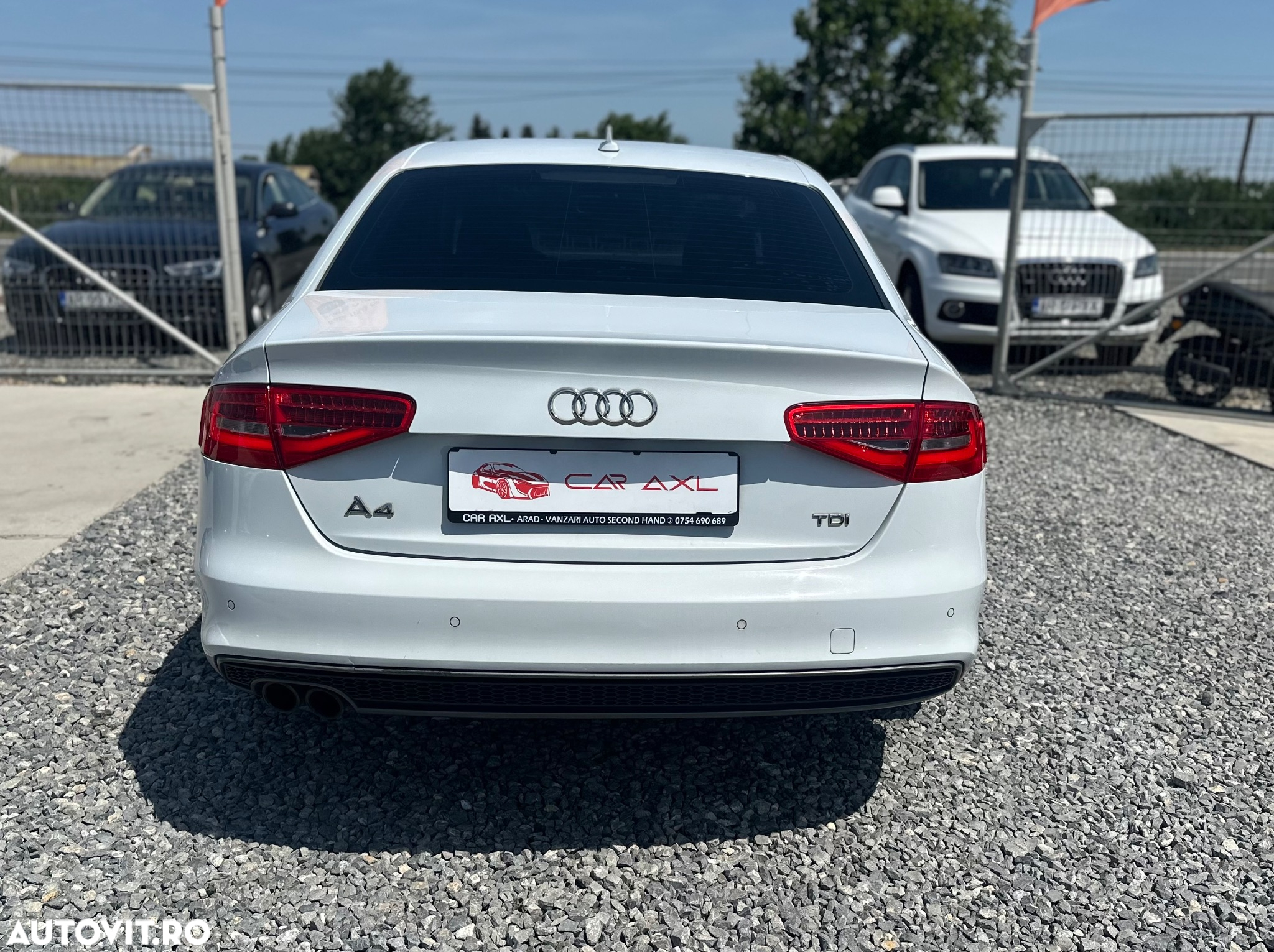 Audi A4 Avant 2.0 TDI DPF clean diesel multitronic Ambition - 4
