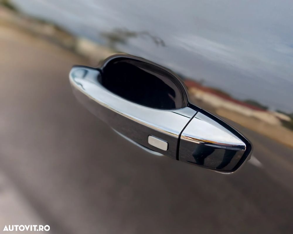 MG EHS 1.5T-GDI PHEV Luxury - 14