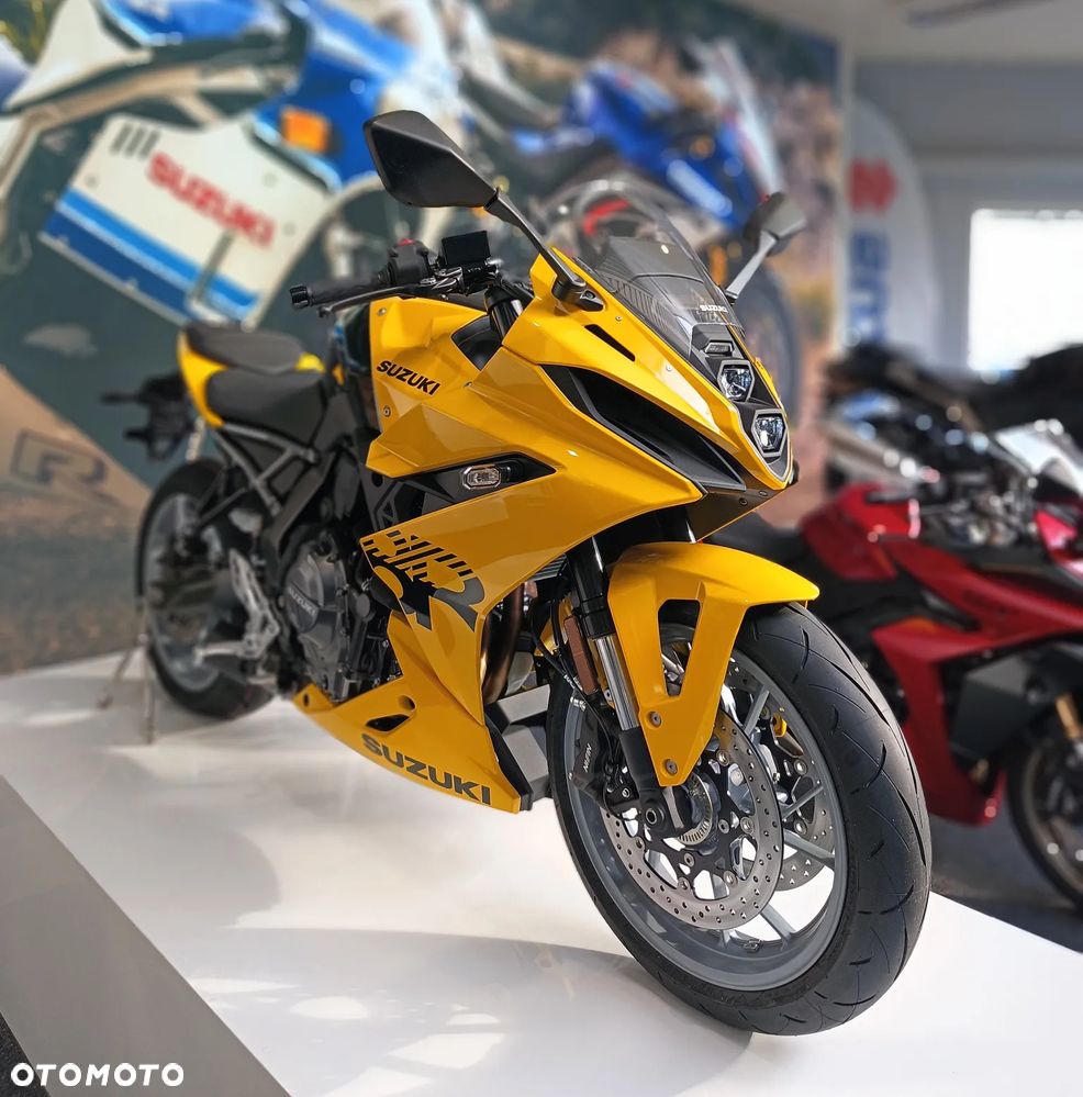 Suzuki GSX-R - 2