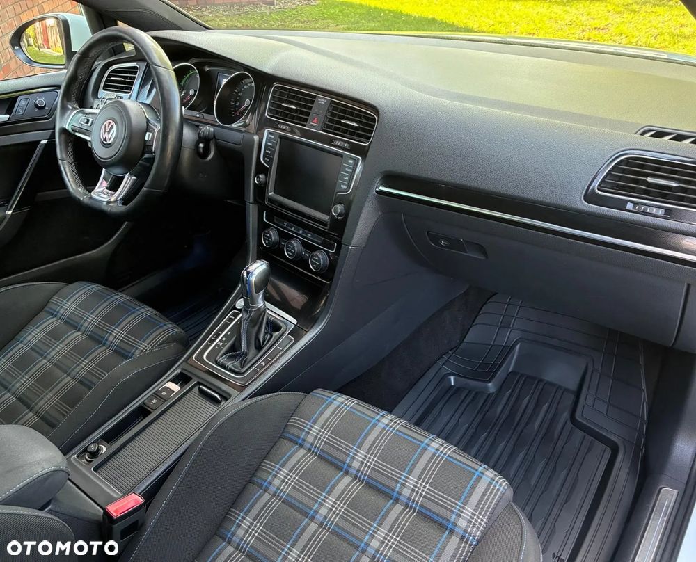 Volkswagen Golf 1.4 GTE Plug-In-Hybrid DSG - 15