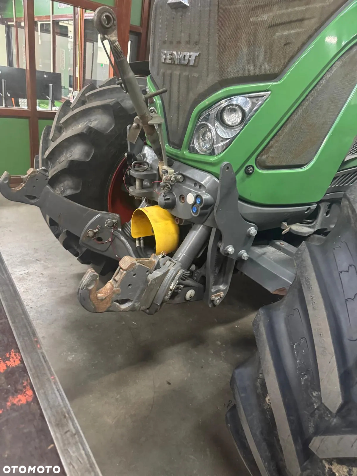 Fendt 724 Vario Profi Plus GPS Sprowadzony Ideał - 3