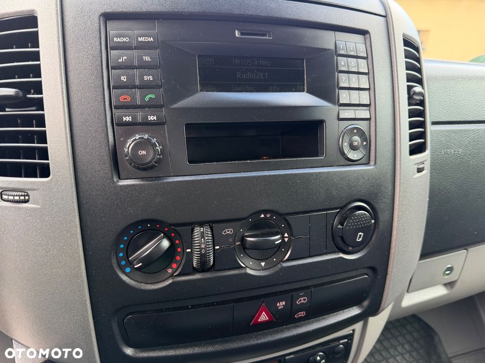 Volkswagen CRAFTER 2.0 tdi TYLKO 169tyś km - 17