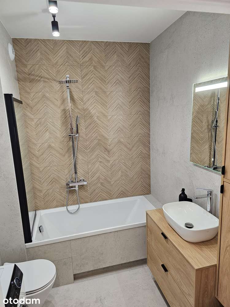 Nowe 33m Premium | 2 Pokoje | Klimatyzacja | Metro 150m | Duże Szafy