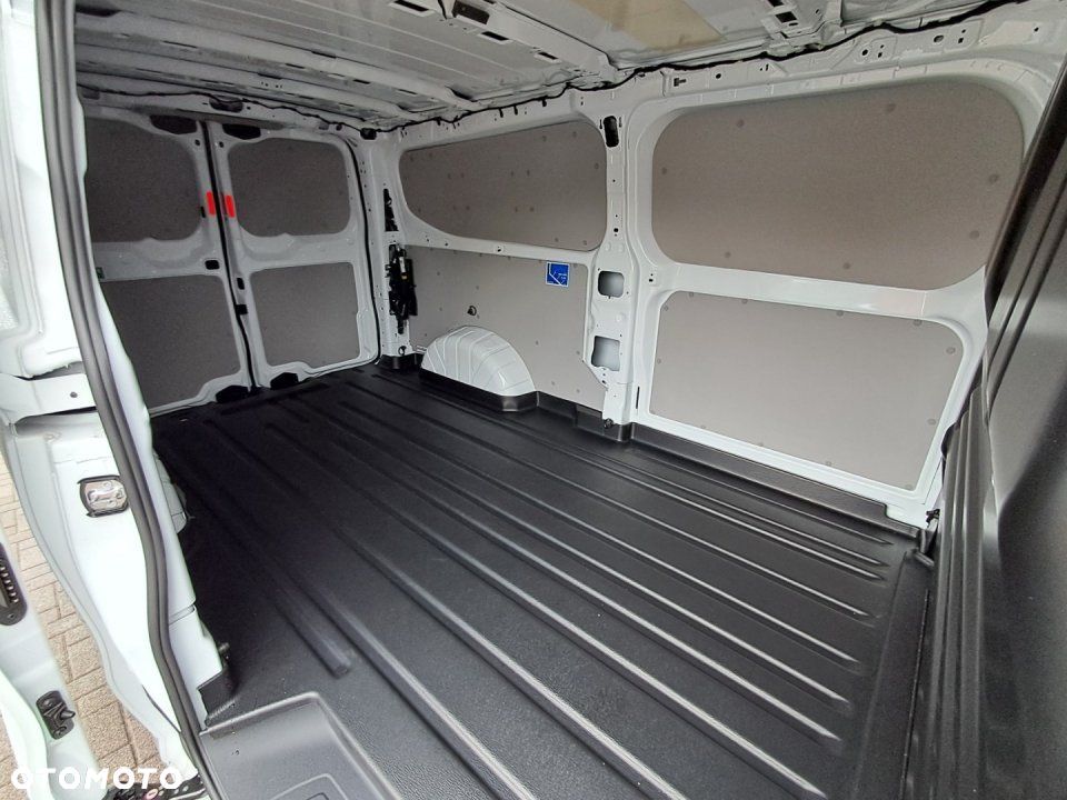 Ford Transit Custom - 16