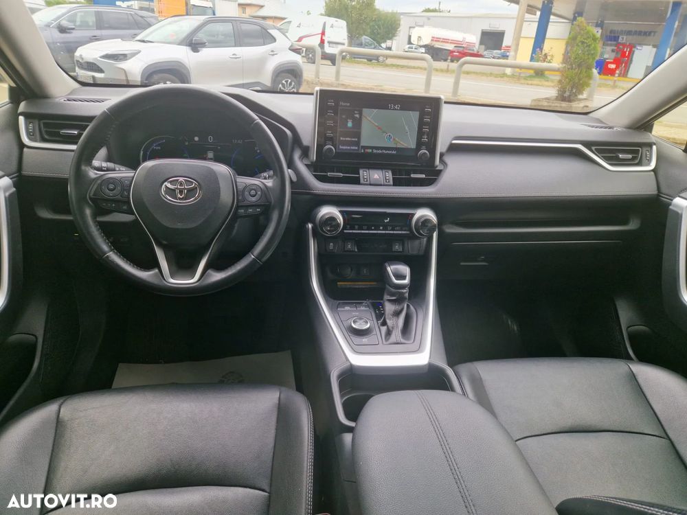 Toyota RAV4 2.5 VVT-iE 4x4 Luxury - 13