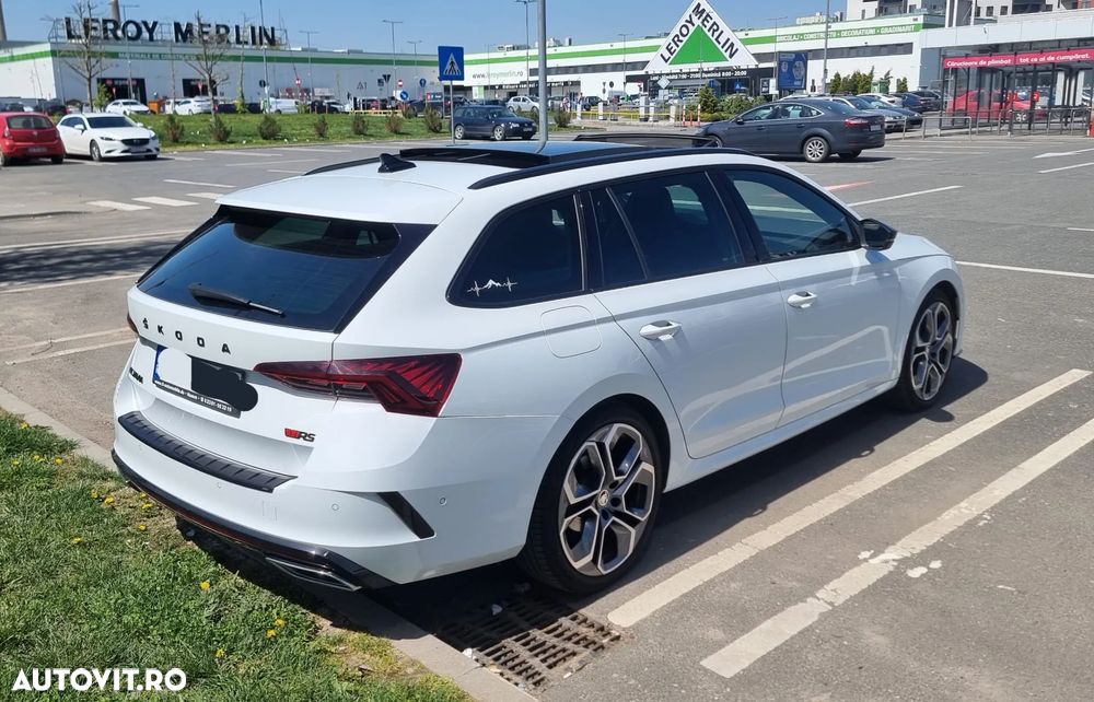 Skoda Octavia 2.0 TDI DSG RS Plus - 2