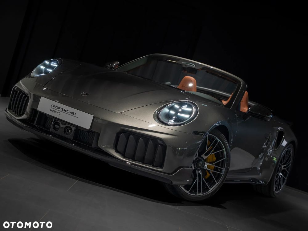 Porsche 911 Carrera Turbo S - 13