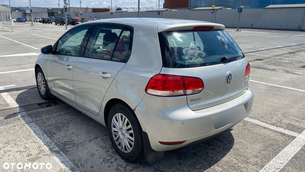 Volkswagen Golf - 3