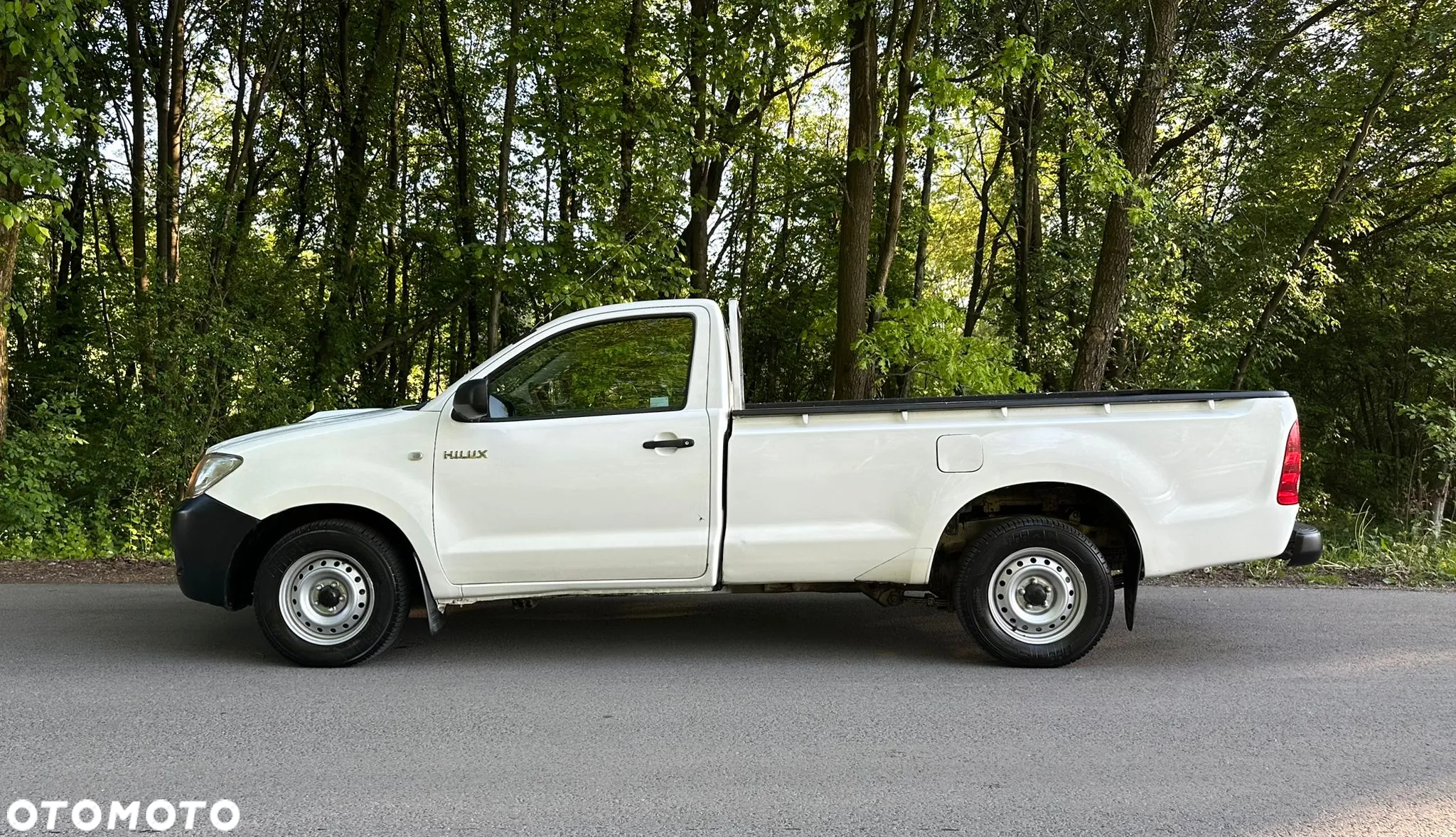 Toyota Hilux 2.5 D-4D DLX + 2os - 6