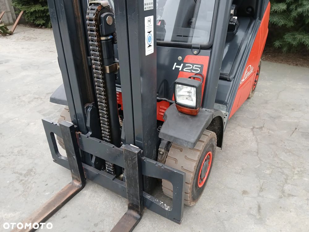 Linde H25T 2006 TRIPLEX 4,75m sprowadzony - 13