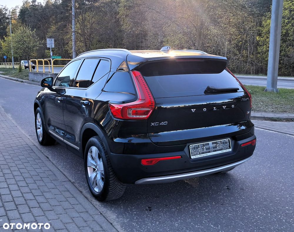 Volvo XC 40 T4 Momentum - 5