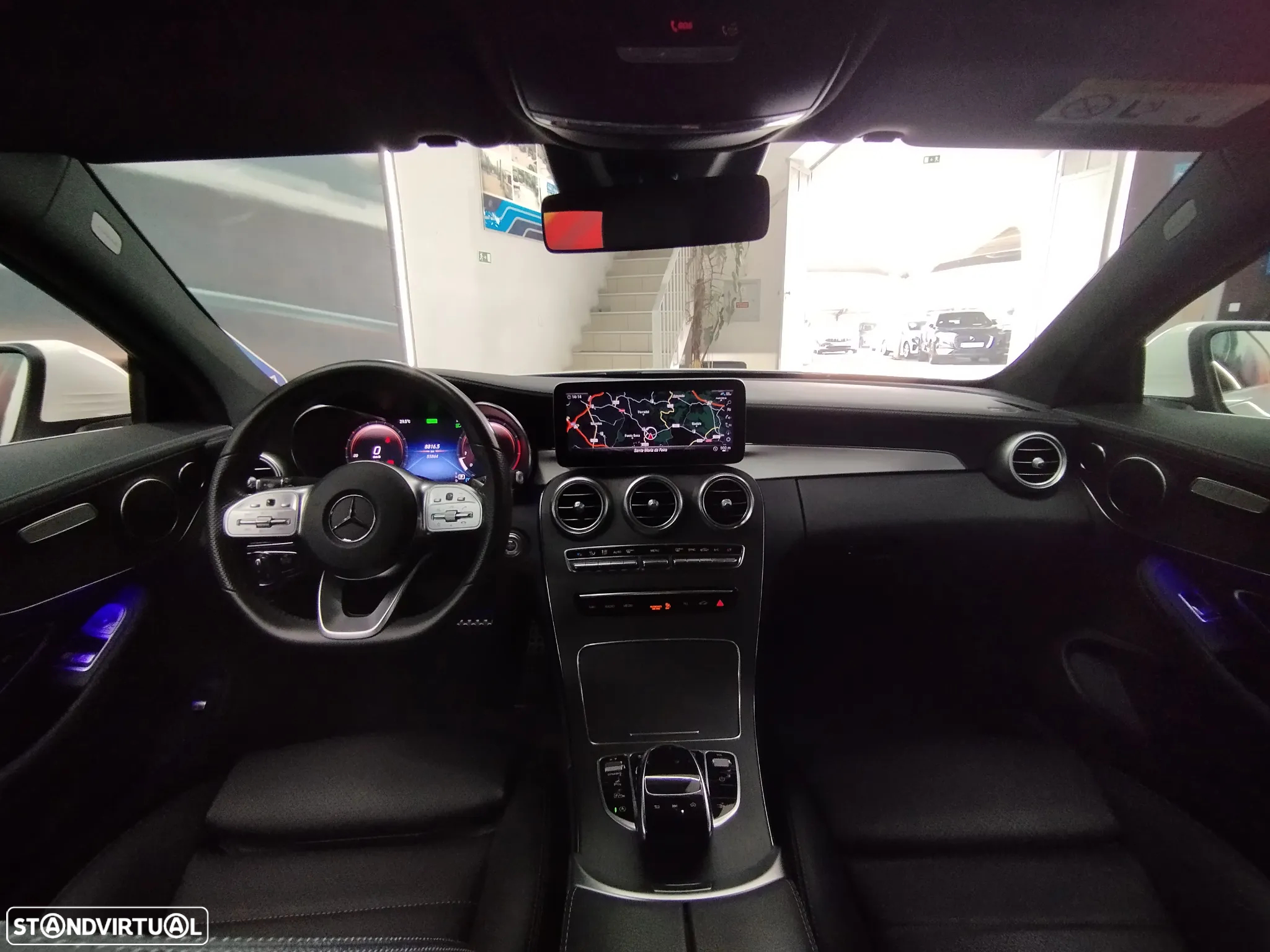 Mercedes-Benz C 200 AMG Line - 17