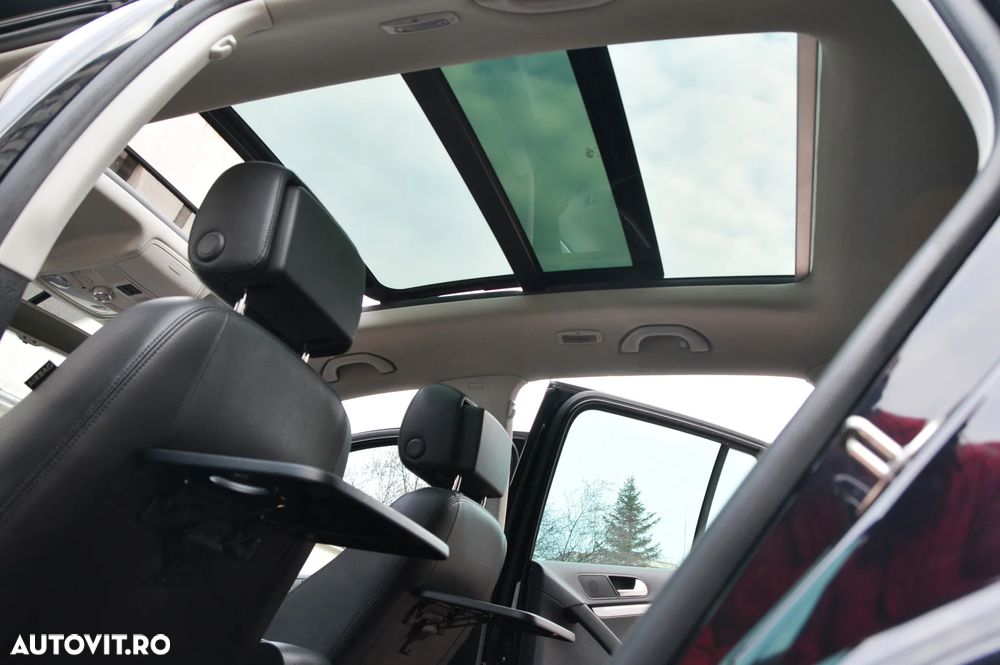 Volkswagen Tiguan - 19