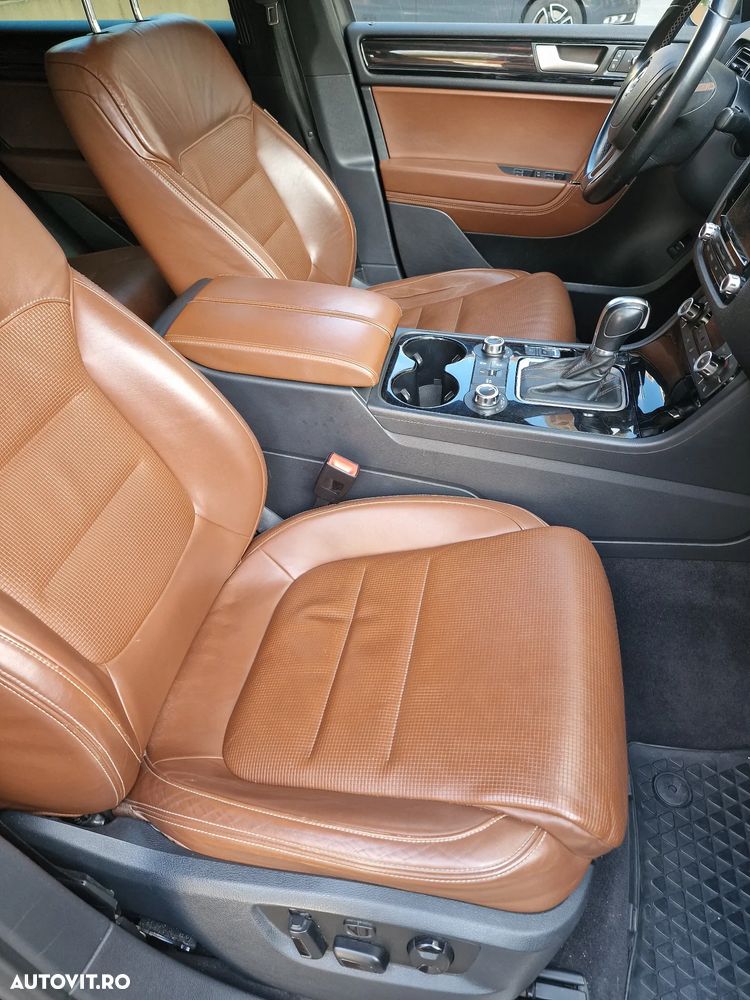 Volkswagen Touareg - 20