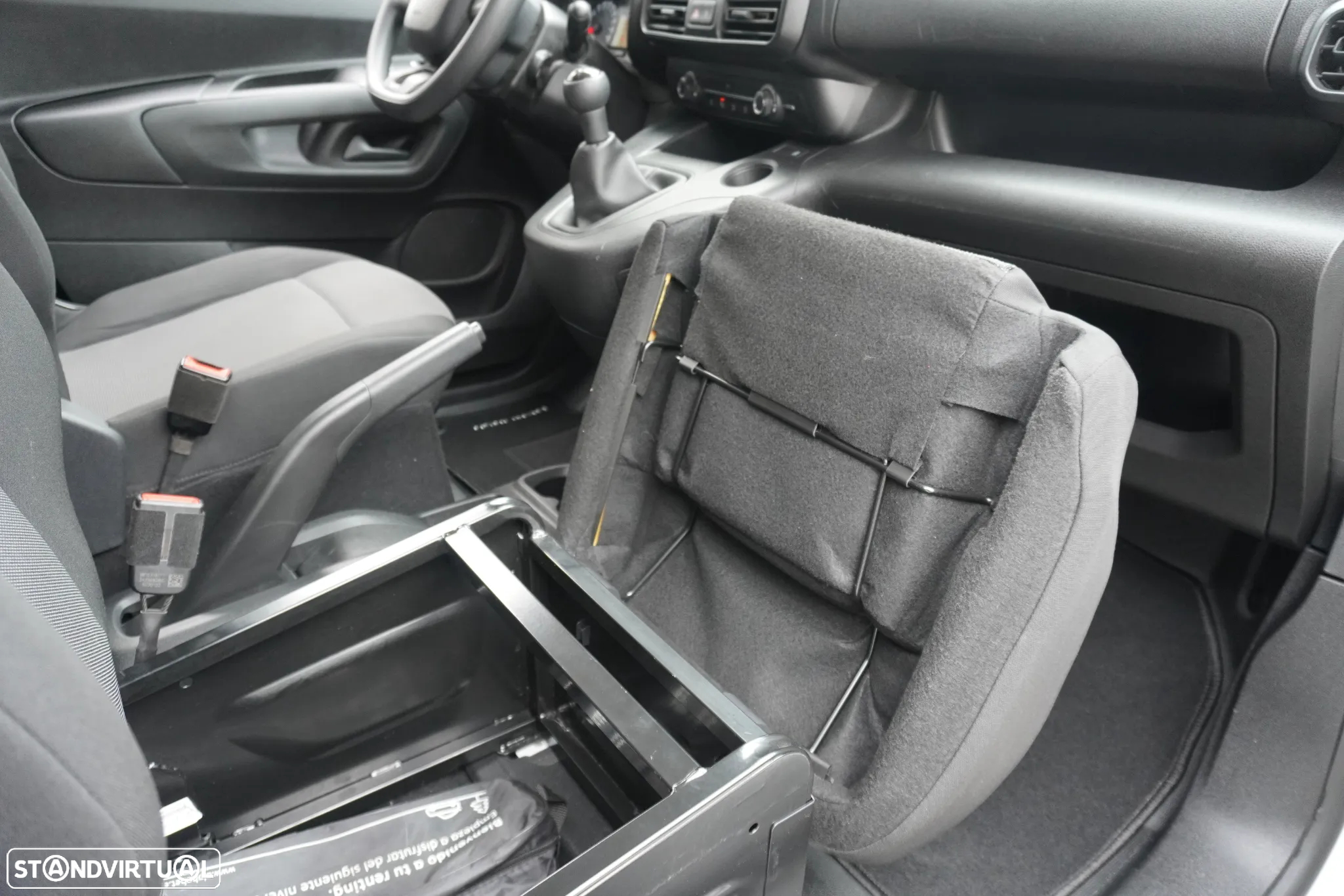 Citroën Berlingo 1.5 BlueHDI 102CV - 29