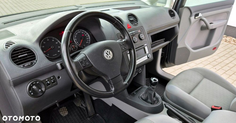 Volkswagen Caddy - 29