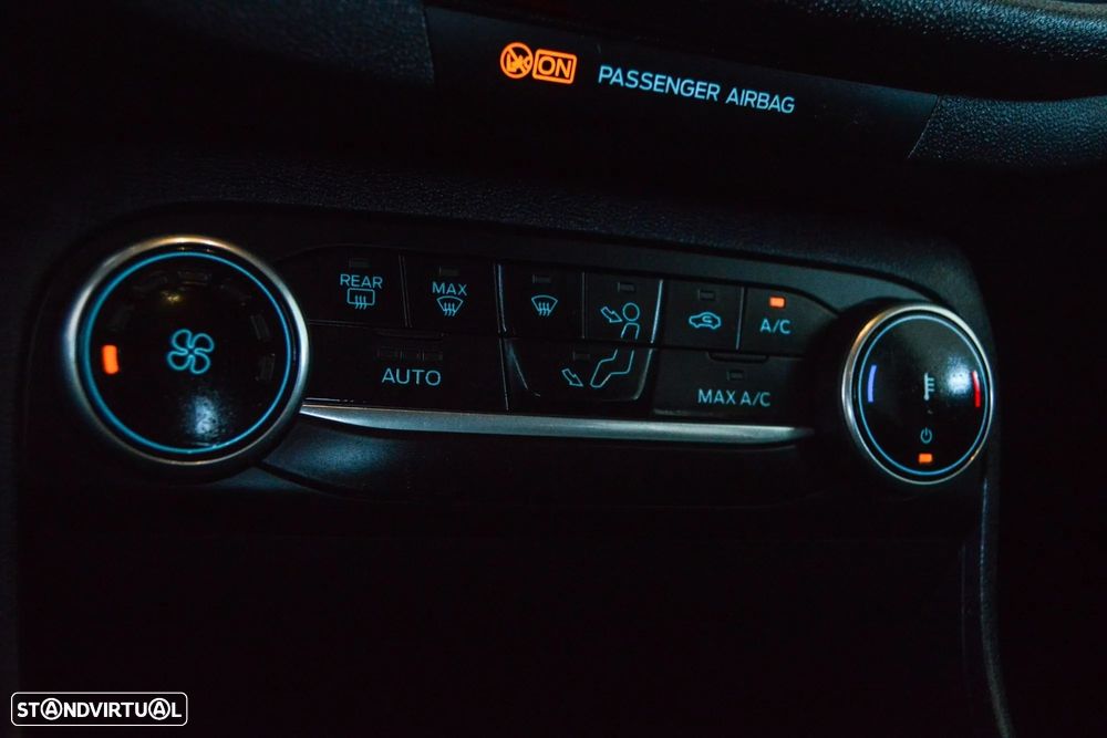 Ford Fiesta 1.0 EcoBoost ST-Line - 44