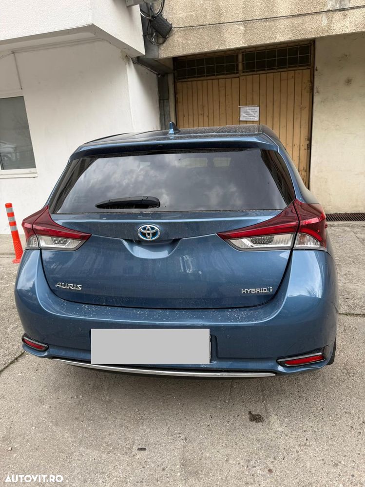 Toyota Auris - 4