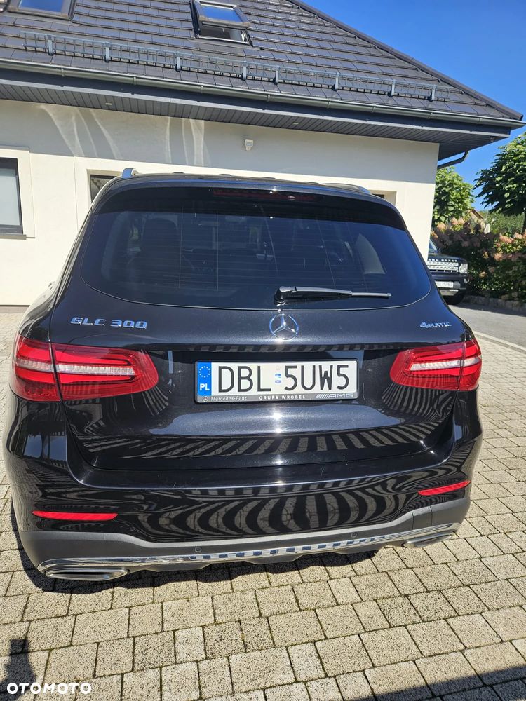 Mercedes-Benz GLC 300 4-Matic - 5