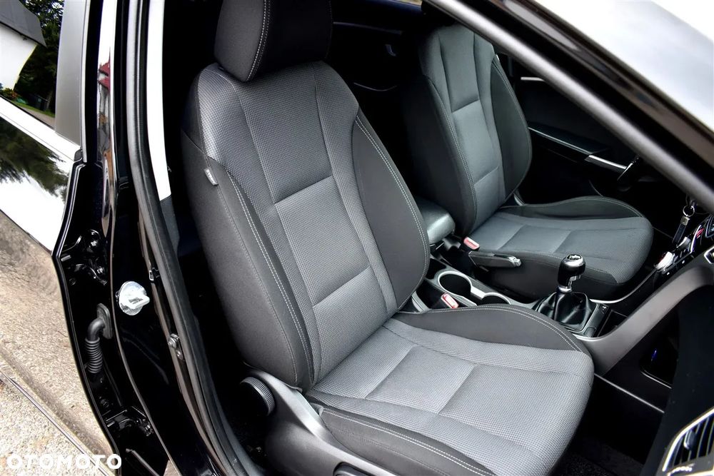 Hyundai i30 1.4 Trend - 28