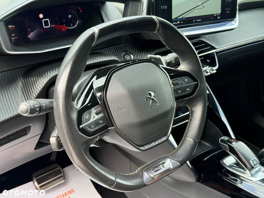 Peugeot 2008 BlueHDi 130 EAT8 GT - 28