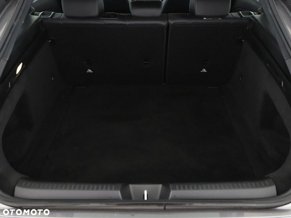 Mercedes-Benz CLA 180 d 7G-DCT - 21