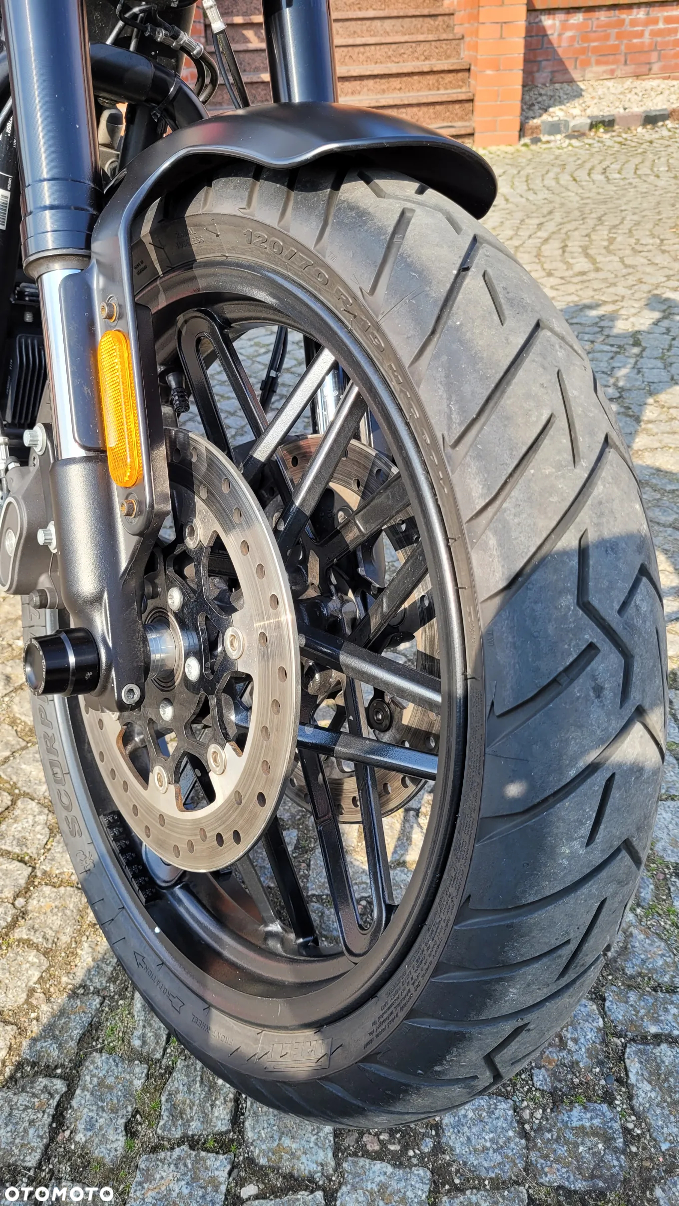 Harley-Davidson Inny - 19