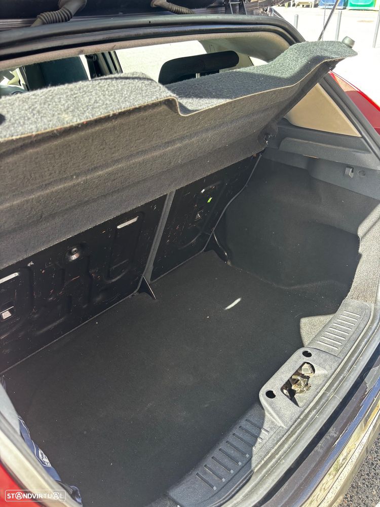 Ford Fiesta 2010 photo 5