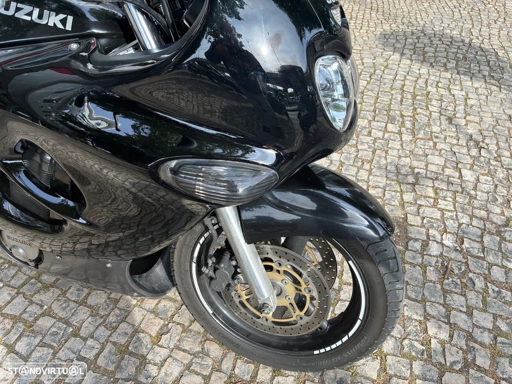 Suzuki GSX 750 F - 10