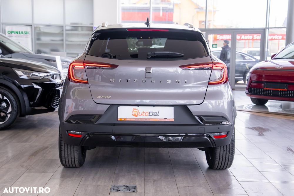 Mitsubishi ASX - 8