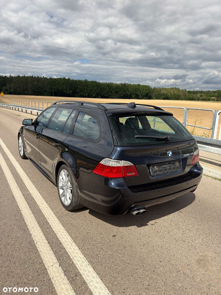 BMW Seria 5 530xd - 32