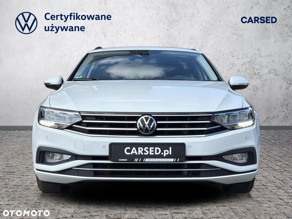 Volkswagen Passat - 10