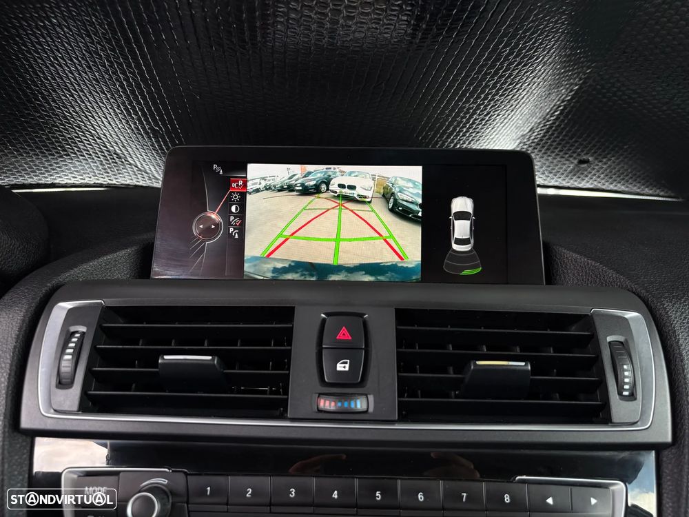 BMW 218 d Aut. M Sport - 12