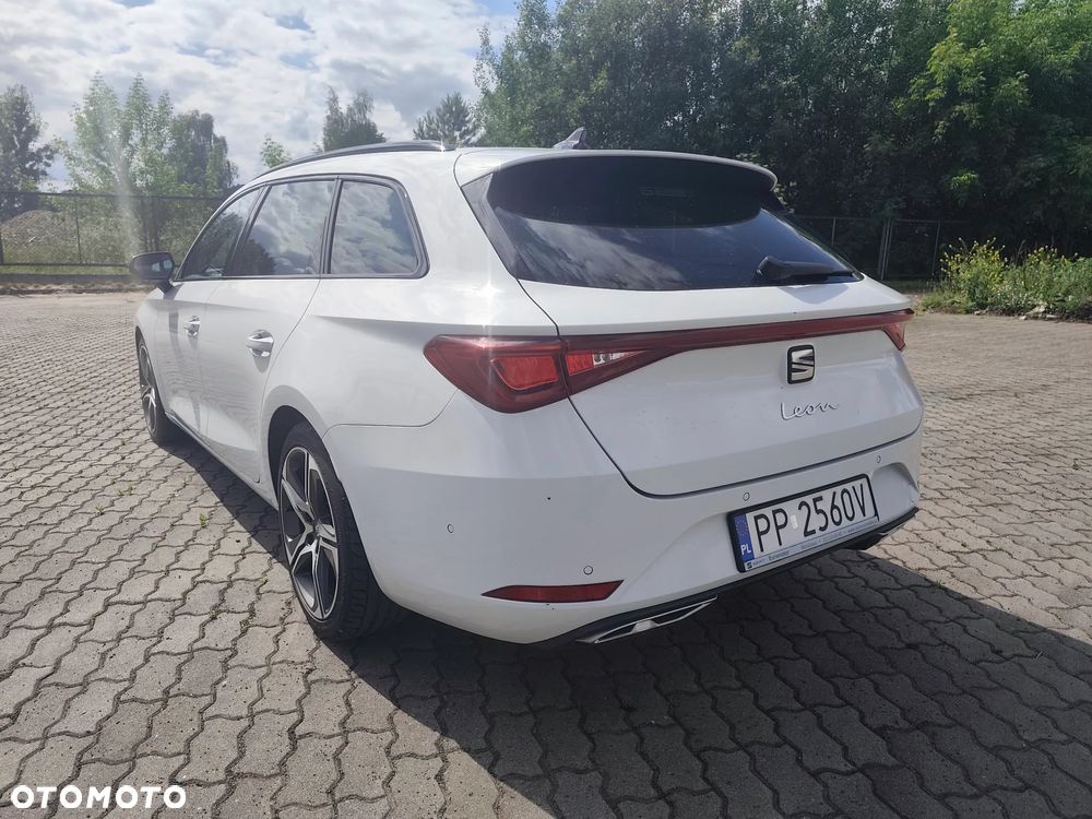 Seat Leon 1.5 eTSI FR DSG - 9