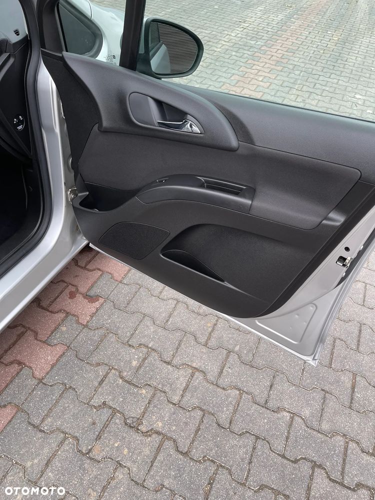 Opel Meriva 1.4 Color Edition - 23