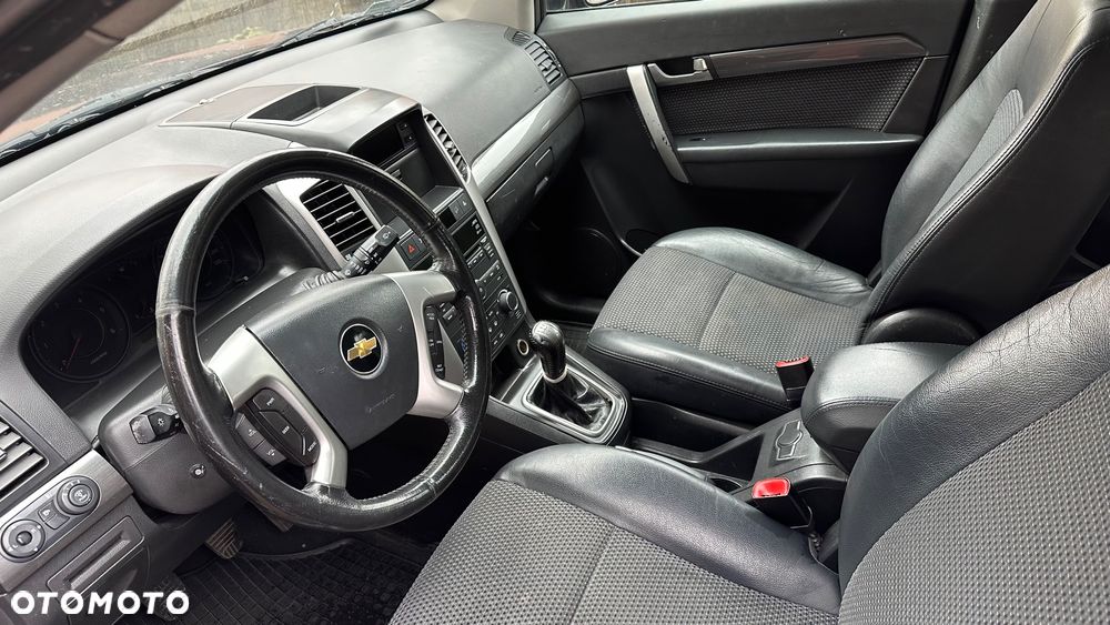 Chevrolet Captiva - 4