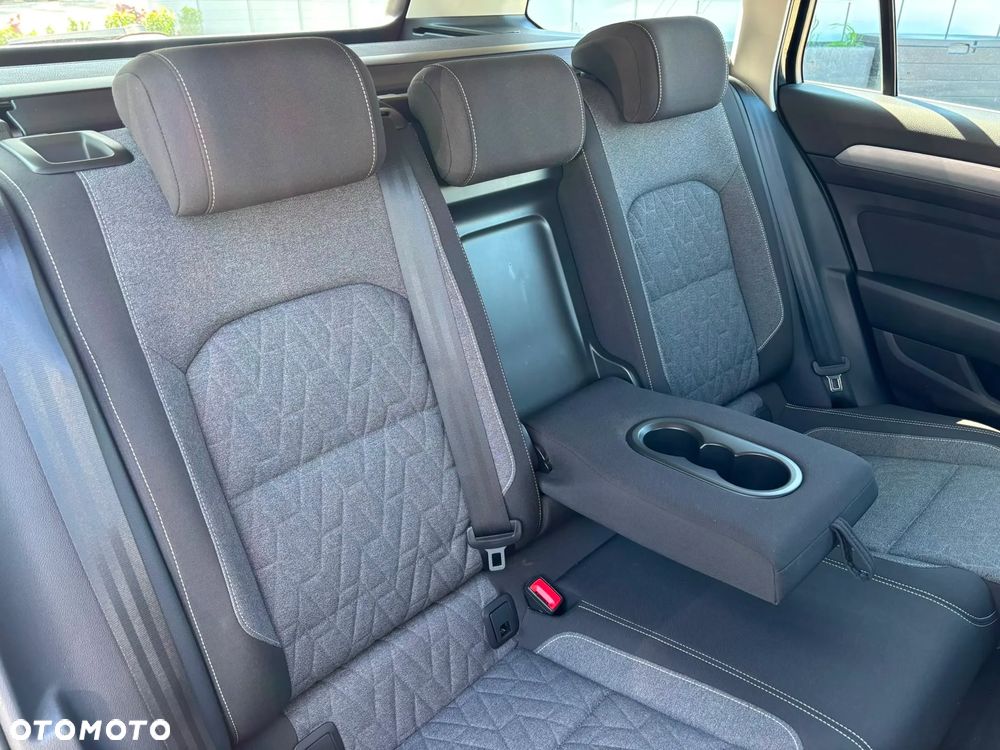 Volkswagen Passat 1.5 TSI EVO Business DSG - 15