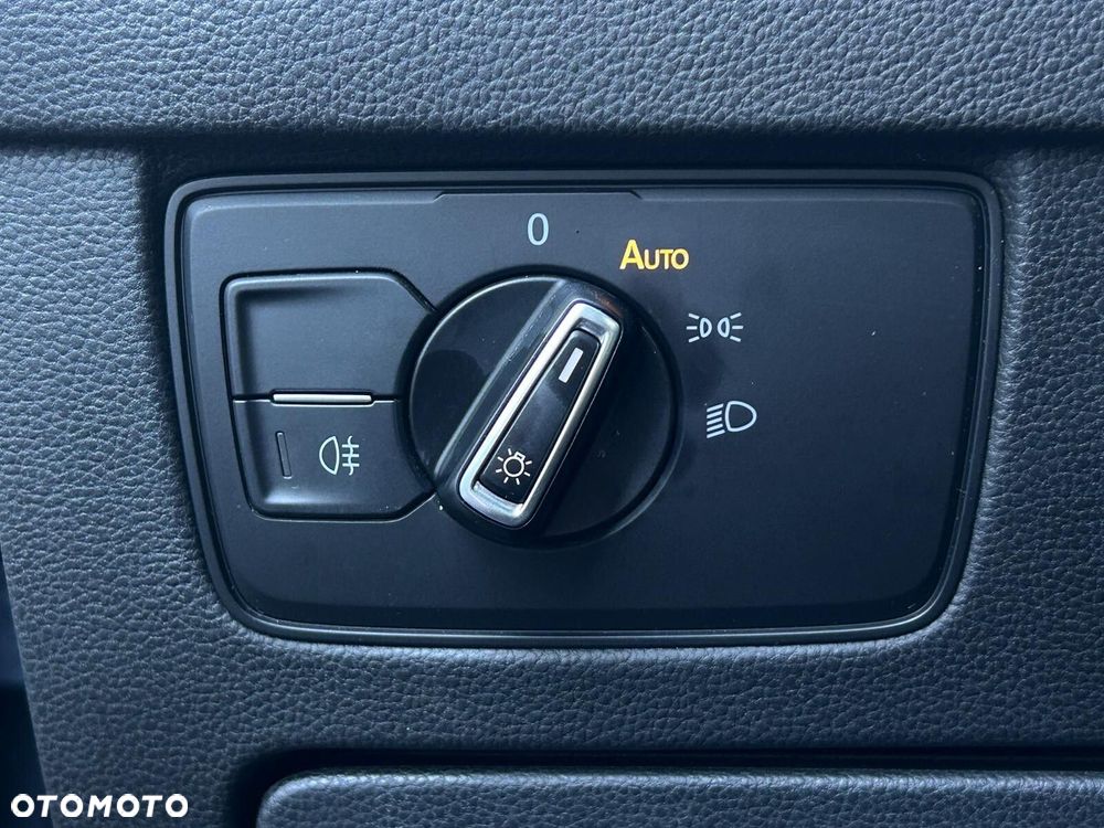 Volkswagen Passat 1.5 TSI EVO Business DSG - 21