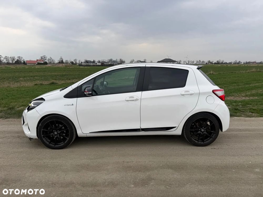 Toyota Yaris 1.5 VVT-i GR Sport - 4